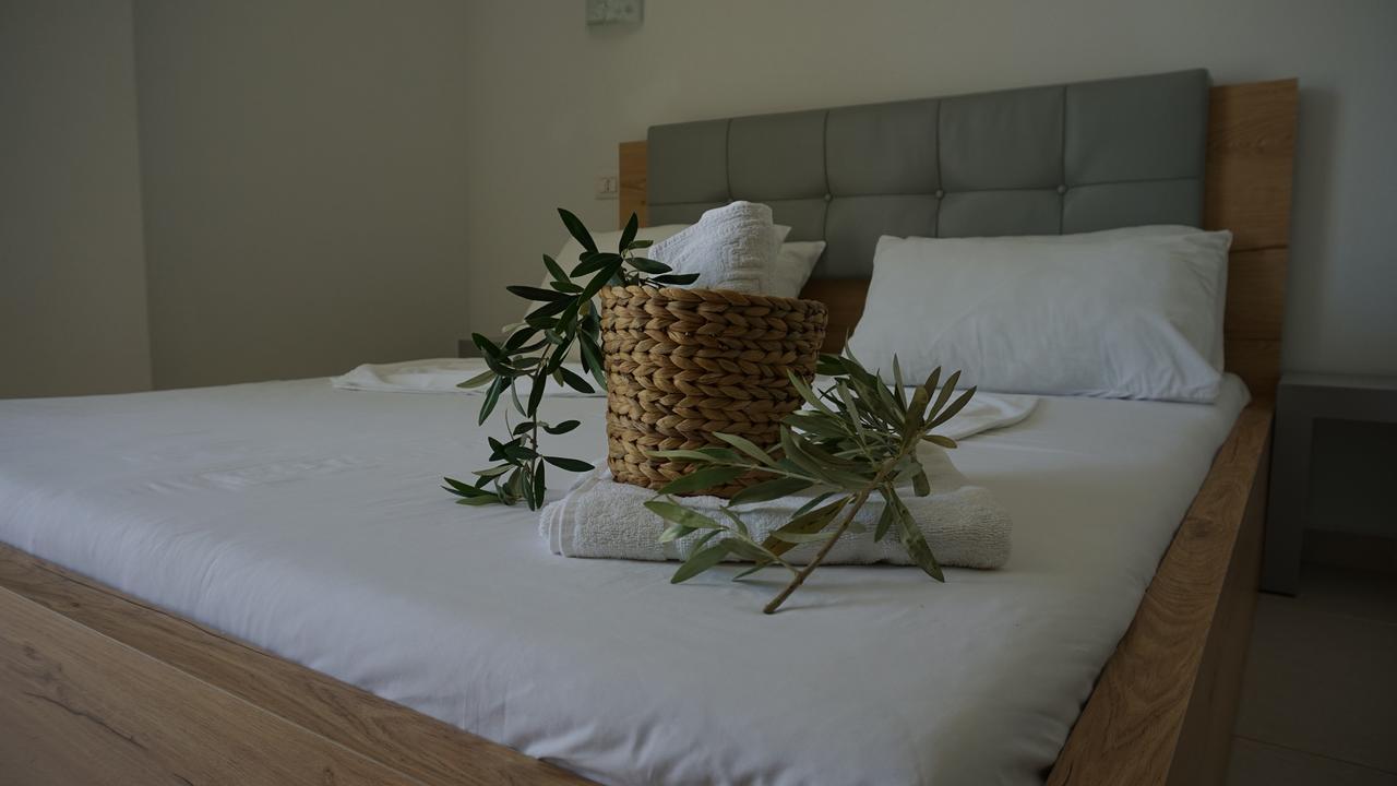 Hotel Ionian เดอร์มี ภายนอก รูปภาพ