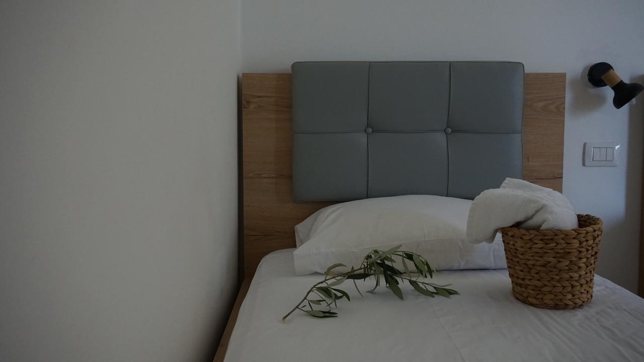 Hotel Ionian เดอร์มี ภายนอก รูปภาพ